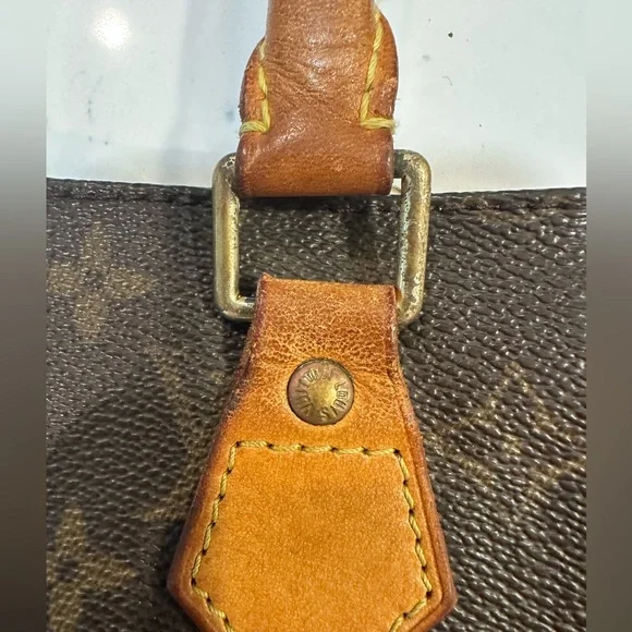 Louis Vuitton Sac Plat Tote Bag with Certificate of Authenticity - Picture 7 of 15